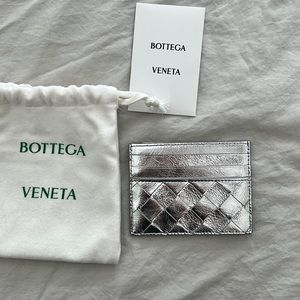 Bottega Veneta Metallic Silver Credit card holder